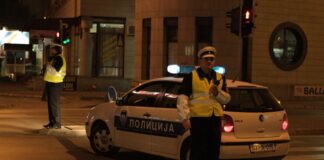 Strašan slučaj u Trebinju: Mesar iz vazdušne puške upucao psa pred devojčicom!