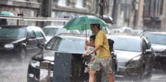 Stižu jaki pljuskovi sa grmljavinom, evo kada i gde će biti najkritičnije! Ova prognoza vam se nimalo neće svideti