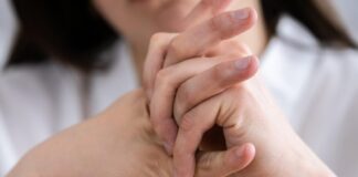 Ova promena na prstima je znak smrotnosne bolesti?! Čak i doktori upozoravaju, nije tipičan simptom