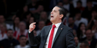 Janis Sferopulos rekao ovo i napustio salu za konferencije!