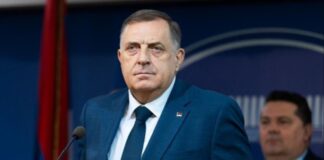 SNSD najavio blokadu evropskog puta nakon presude Dodiku: Brisel je stao na stranu Suda BiH SNSD najavio blokadu evropskog puta nakon presude Dodiku: Brisel je stao na stranu Suda BiH - featured image