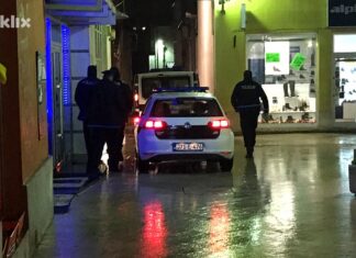 Haos u Mostaru: Ultrasi palicama pretukli mladiće koji su se vraćali sa svadbe, jedan u teškom stanju Haos u Mostaru: Ultrasi palicama pretukli mladiće koji su se vraćali sa svadbe, jedan u teškom stanju - featured image