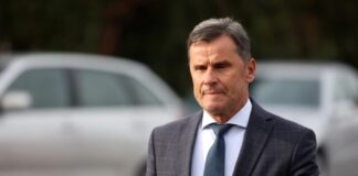 Fadil Novalić jutros viđen u sarajevskom hotelu Fadil Novalić jutros viđen u sarajevskom hotelu - featured image