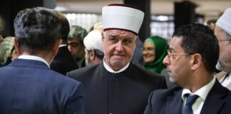 Šta znači indirektna kritika reisa Kavazovića državnom pravosuđu: Vjerski lider u političkom ofsajdu Šta znači indirektna kritika reisa Kavazovića državnom pravosuđu: Vjerski lider u političkom ofsajdu - featured image