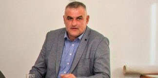 SDS-ov načelnik prešao u SNSD: Poznato šta je motiv SDS-ov načelnik prešao u SNSD: Poznato šta je motiv - featured image